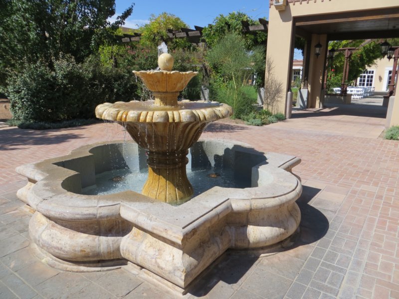 courtyardfountain.jpg