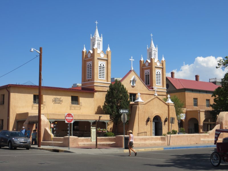 jesuitchurchinoldtown.jpg