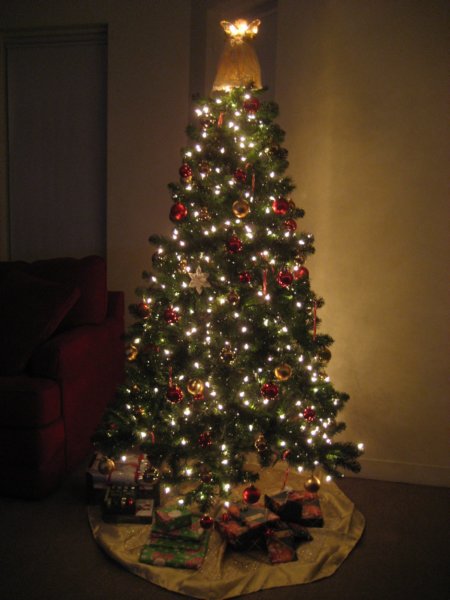 christmastree.jpg