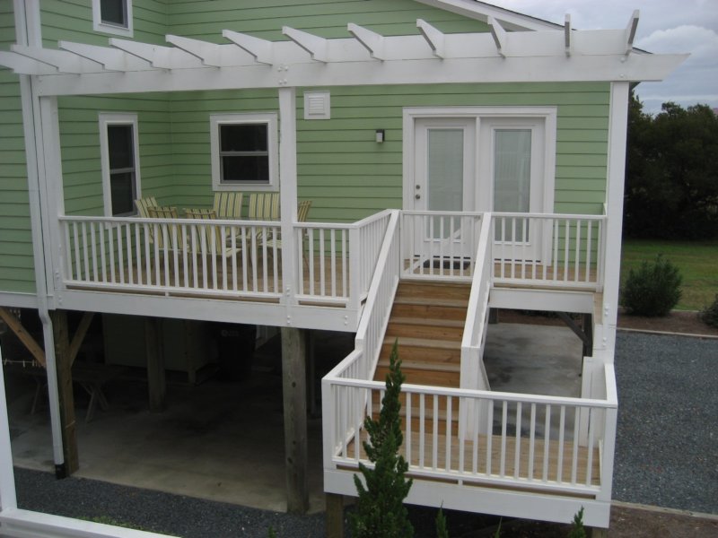 newfrontdeck.jpg