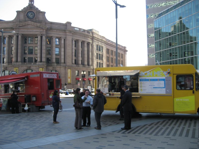 foodtrucksdowntown.jpg