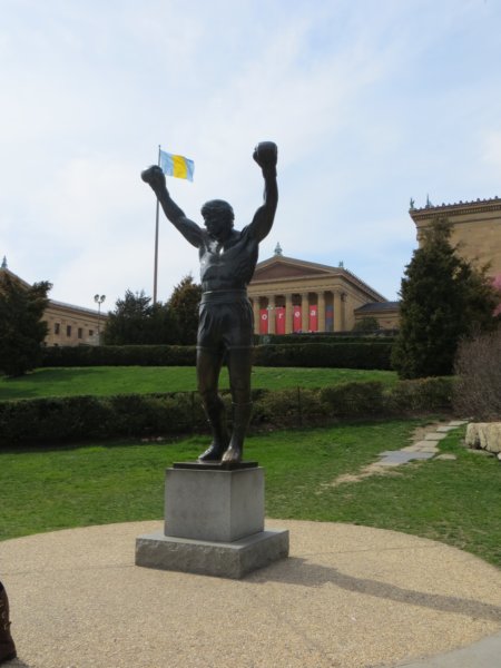 rockystatue.jpg