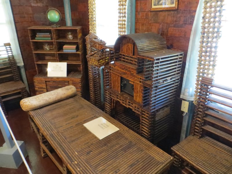 paperfurniture.jpg