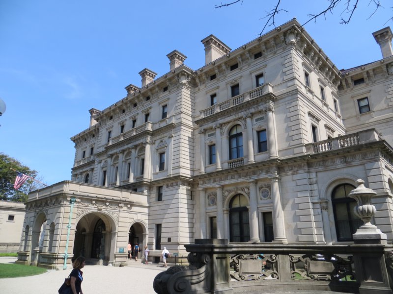 thebreakers.jpg