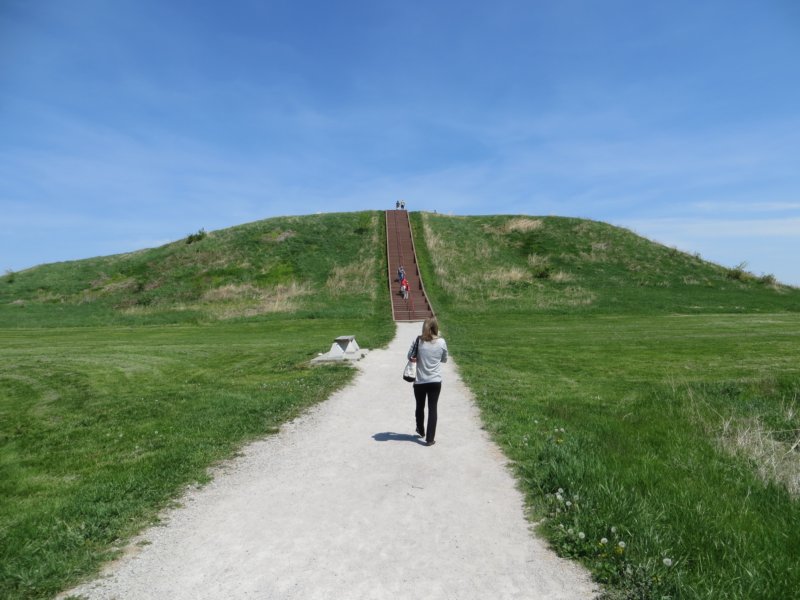 lotsofstairs.jpg