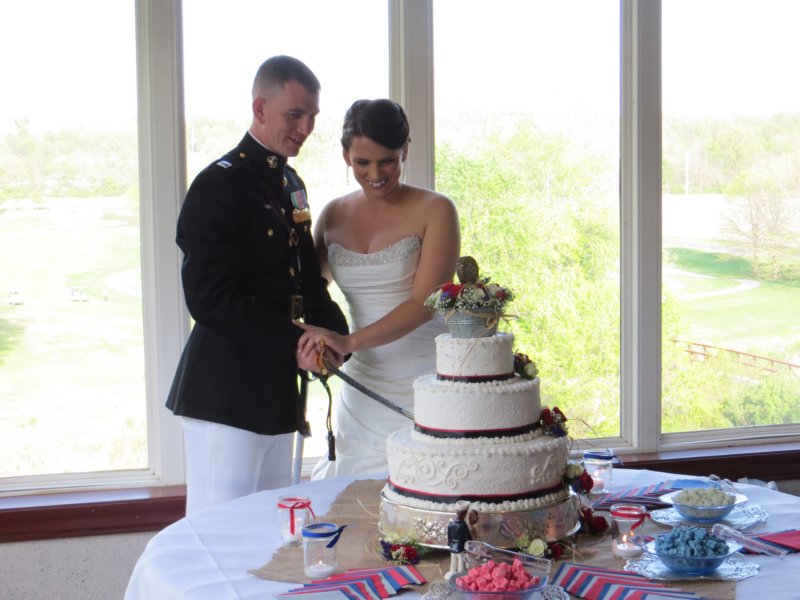 timetocutthecake.jpg