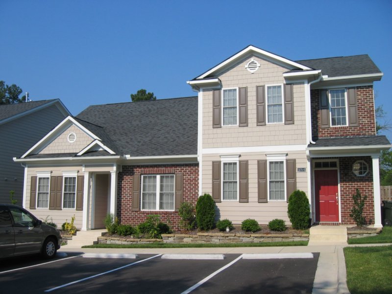 townhouses.jpg