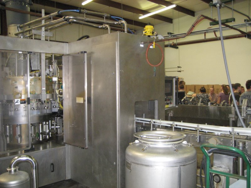 bottlingmachine.jpg