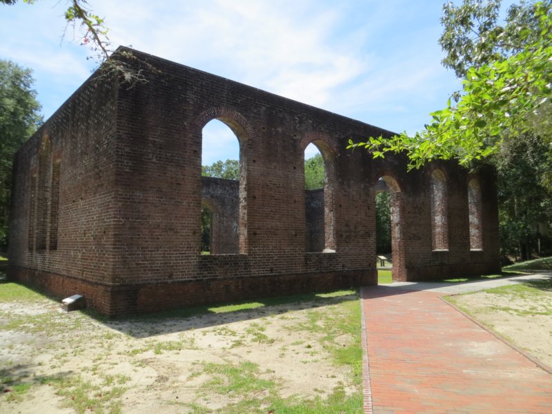 brunswicktownbuilding.jpg
