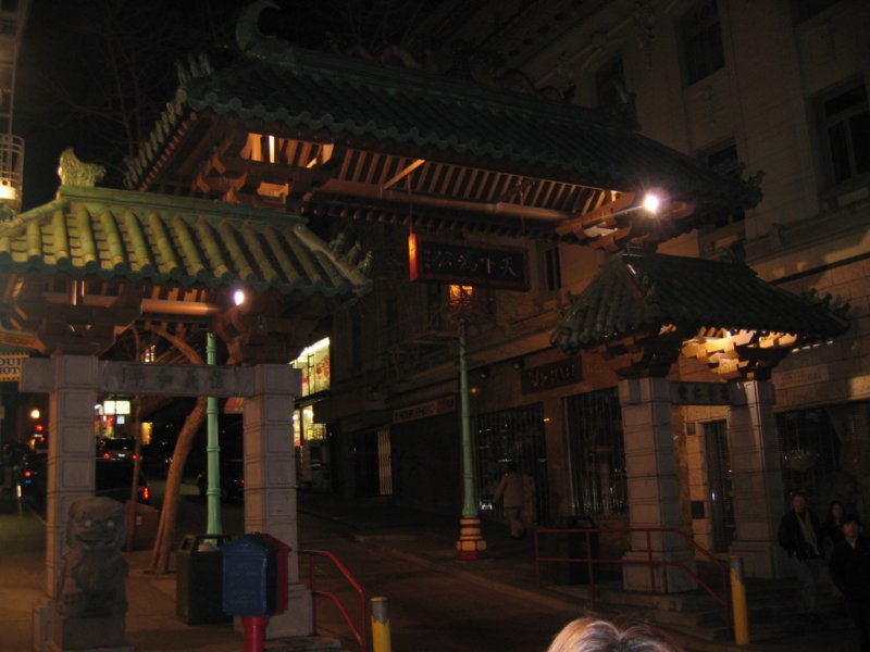 chinatowngate.jpg