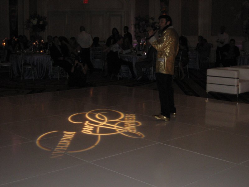 elvis.jpg