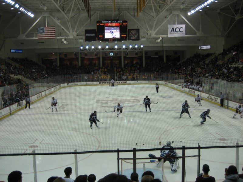hockeyvunh.jpg