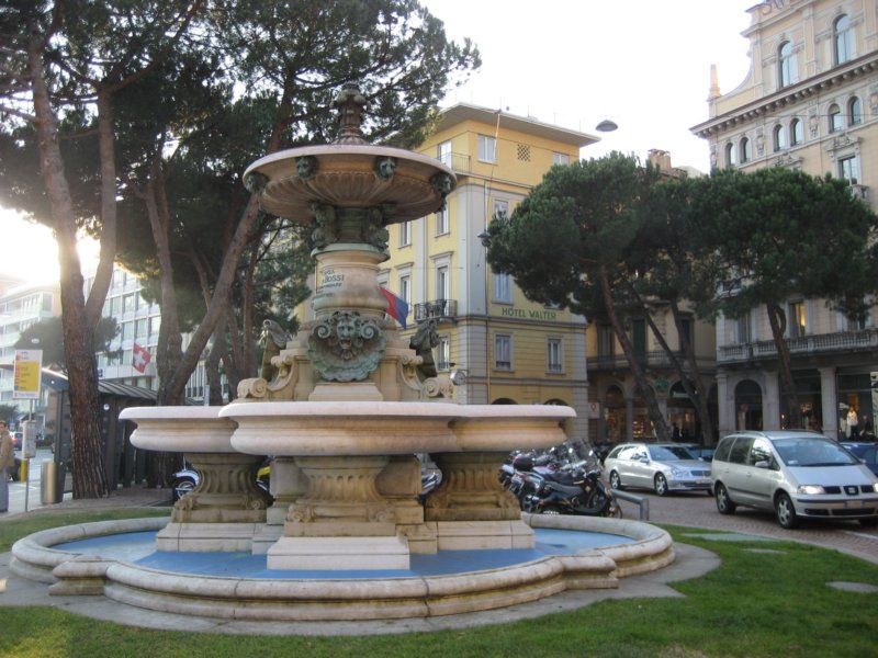 fountain.jpg