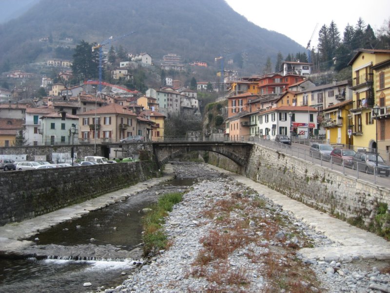 mountainstream.jpg