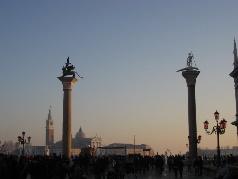 sanmarcosquare2.jpg